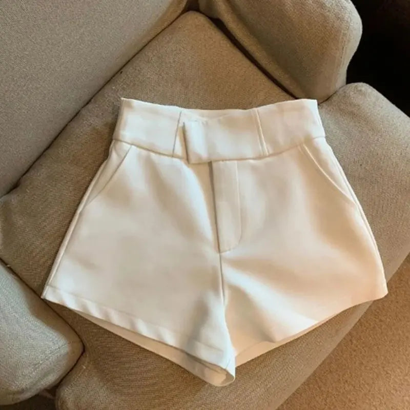 Black High-Waisted Shorts Sheyln