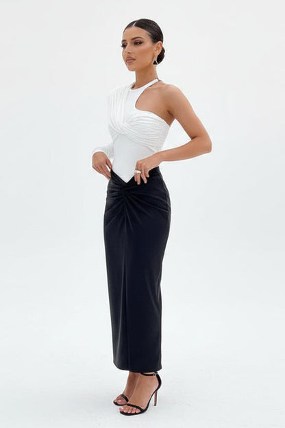 One-Shoulder Twist Backless Bodysuit Sheyln
