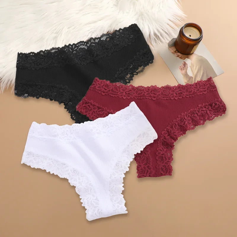 Floral Lace Cotton Briefs 3-Pack Sheyln