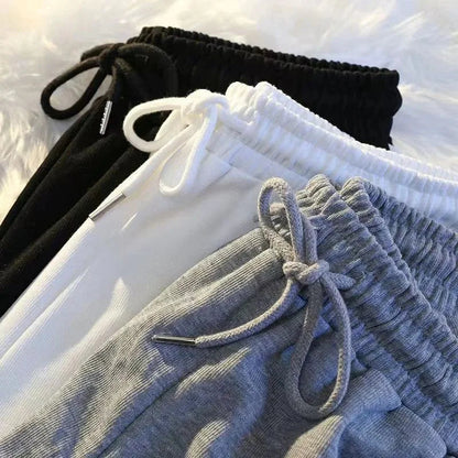Striped Wide-Leg Sports Shorts Sheyln